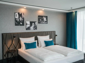 Motel One Berlin - Upper West