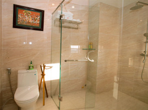 Rex Hotel and Apartment