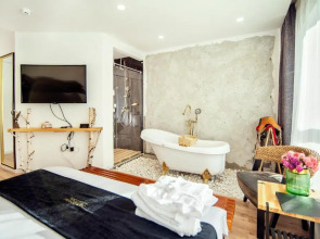 Nomado Boutique Hotel