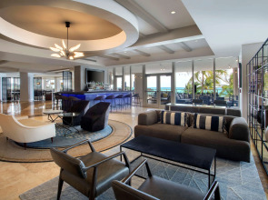 DoubleTree Resort & Spa by Hilton Ocean Point-N. Miami Beach