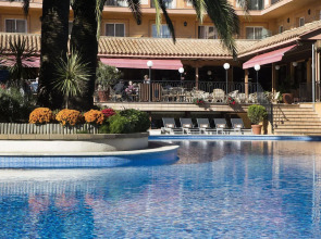 Luna Club Hotel Yoga & Spa