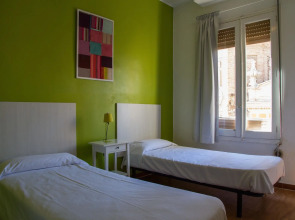 Russafa Youth Hostel