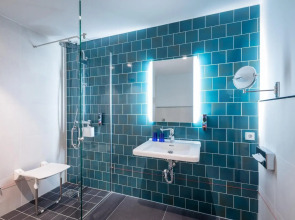 Holiday Inn - the niu, Fender Amsterdam by IHG