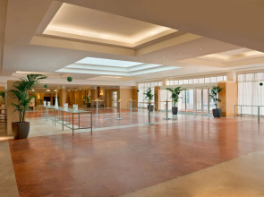 Отель Hilton Rome Airport