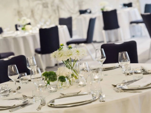 Renaissance®  Vienna Schönbrunn Hotel