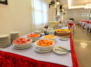 Douangpraseuth Hotel