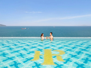 Mandila Beach Hotel DaNang