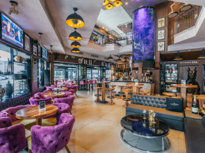 Hugo's Boutique Hotel - Adults Only