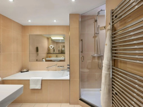 Hyde Park International