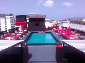 Sharaya Patong Hotel