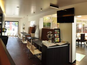 Amalienburg Boutique & Boarding Hotel