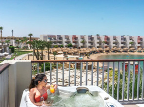 Sunrise Crystal Bay Resort