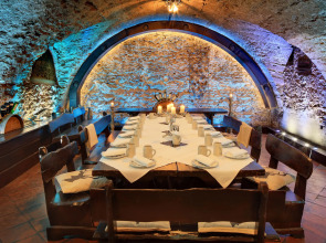 Hotel Schloss Weikersdorf