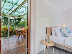 The Little White Bird Traveller Hostel