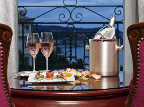 Отель Le Negresco