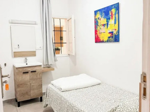 Cisne by Nest Hostel