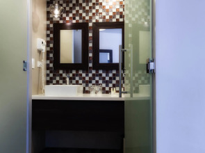 Plaza Paitilla Inn Hotel