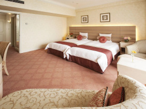 Отель Okura Tokyo Bay