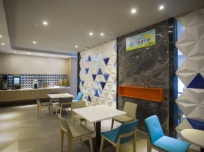 Holiday Inn Express Sanya Bay by IHG