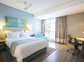 Holiday Inn Mauritius Mon Tresor by IHG