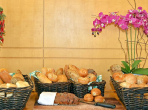 Ruth Daniel Residence