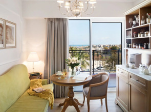 Legacy Gastro Suites