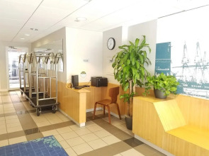 The Constitution Inn