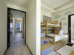 Отель Oblu Xperience Ailafushi 