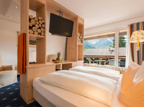 Hotel Rheinischer Hof