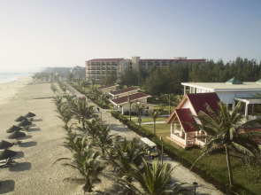 Sandy Beach Non Nuoc Resort