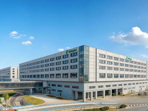 Holiday Inn Shanghai Pudong Airport by IHG