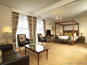 Manchester Portland by Sunday