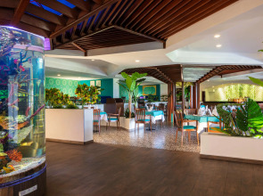 Crown Paradise Club Cancun All Inclusive