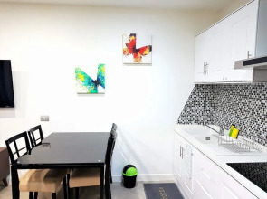 KB Apartments 2 Karon Beach by PHR