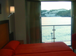 ON ALETA ROOM designed for adults