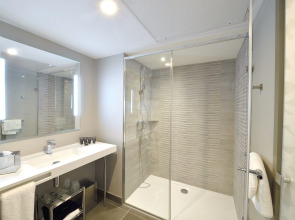 AC Hotel by Marriott Marseille Prado Velodrome