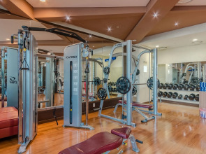 Blue Sky Hotel & Tower