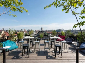 Ruby Lilly Hotel Munich