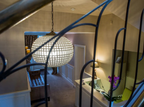 Отель «Апия»