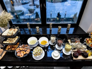 Отель Amberton Cathedral Square Вильнюс