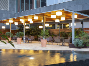 Отель SB Diagonal Zero