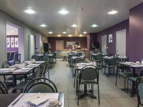 Ibis Styles Charleroi Airport Aero44