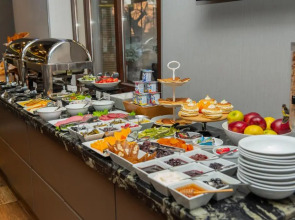 Отель City Avenue