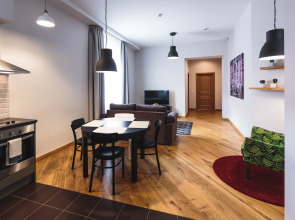 Отель Riga Lux Apartments – Skolas
