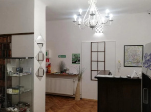 Lorf Hostel&Apartments