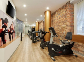 Furama Darling Harbour