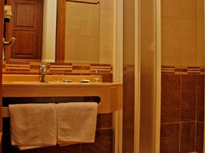 Hostales Victoria I Y II