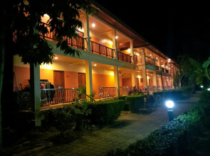 Kaibae Hut Resort