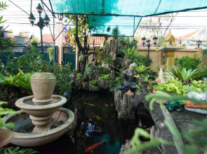 Отель Samsensam Place