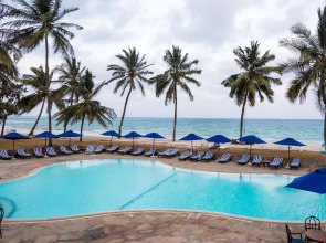 Jacaranda Indian Ocean Beach Resort